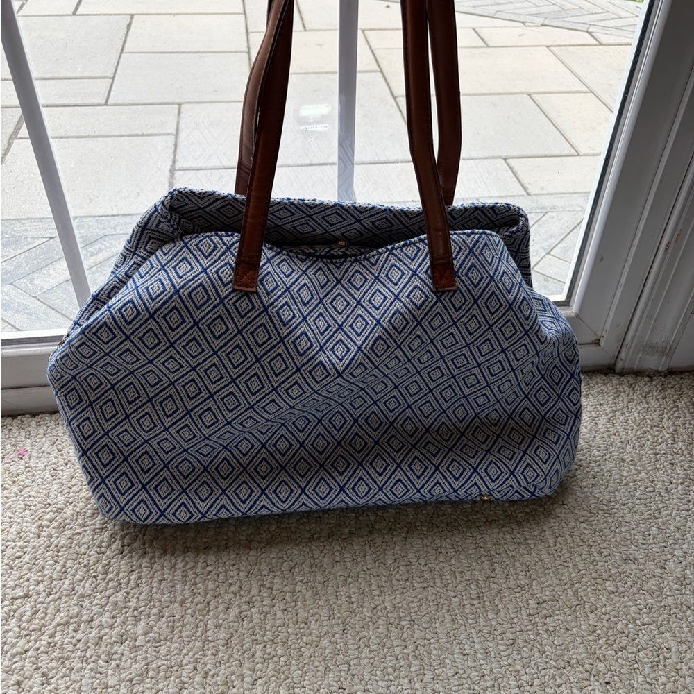Street Level. Blue Diamond Pattern Tote Purse Bag with Brown Straps Gold accents